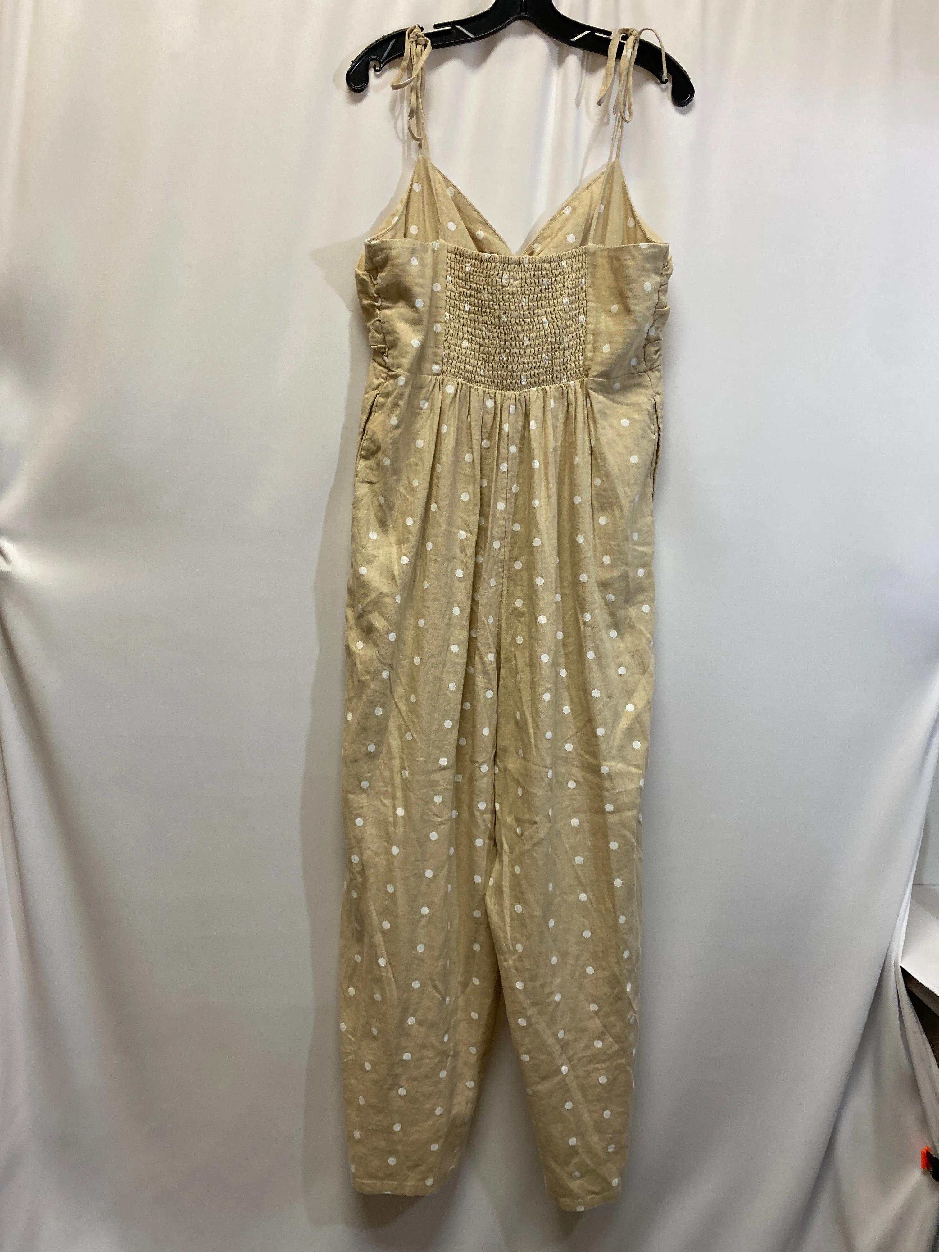 Beige Jumpsuit Old Navy, Size L