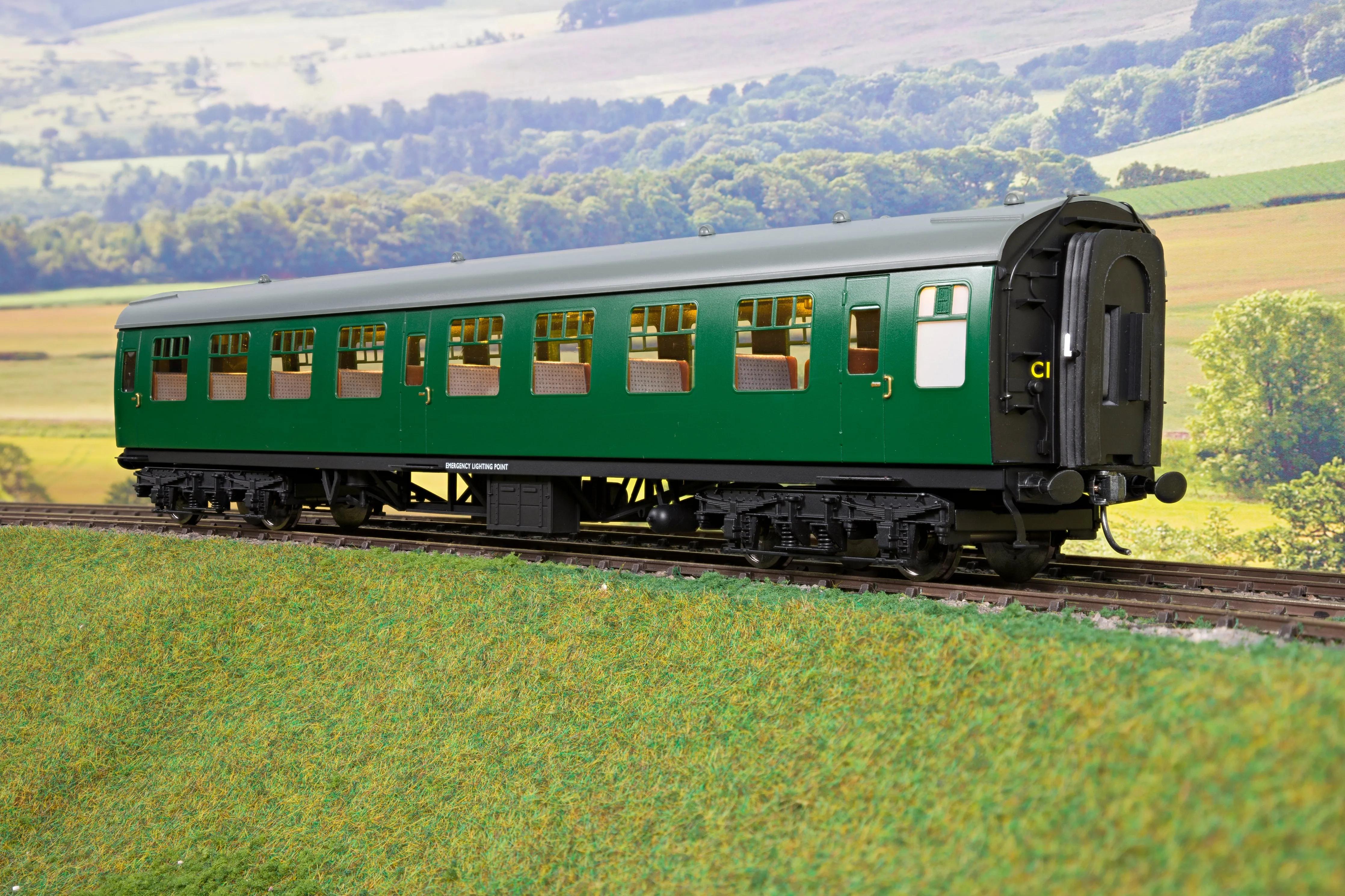 Darstaed D21-3-06 Finescale O Gauge BR Mk1 TSO (Tourist Second Open), SR Green