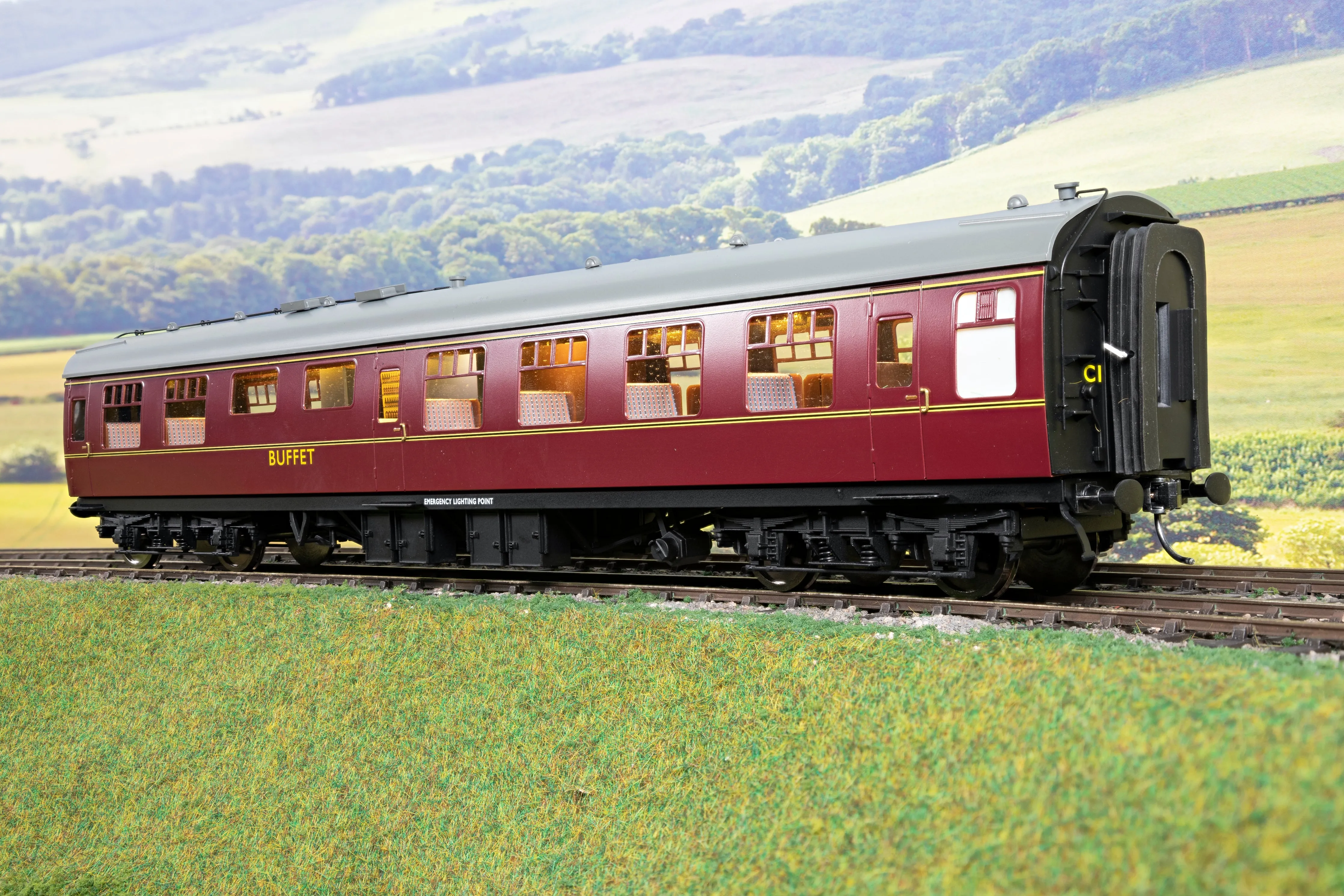 Darstaed D21-5-07 Finescale O Gauge BR Mk1 RMB (Restaurant Mini Buffet), Lined Maroon