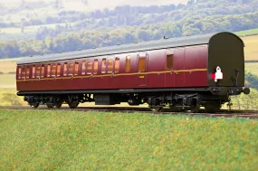 Darstaed D23-1-1 7mm Finescale O Gauge BR 57' Mk1 Suburban Brake Second (BS) Coach, BR Lined Maroon