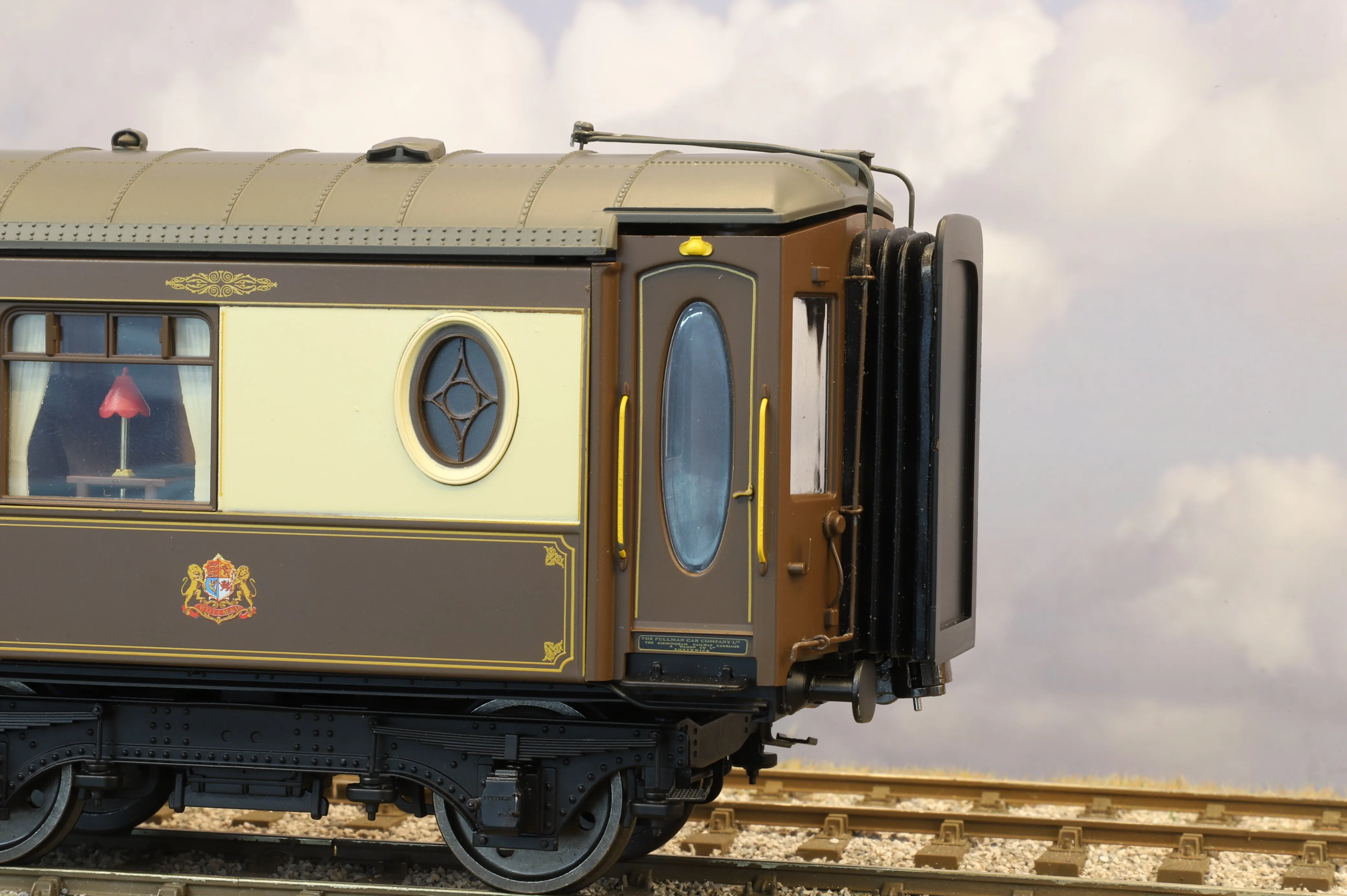 Darstaed D25-02D Finescale O Gauge All Steel Type K Pullman Kitchen 3rd Coach '71' (Pre-order)