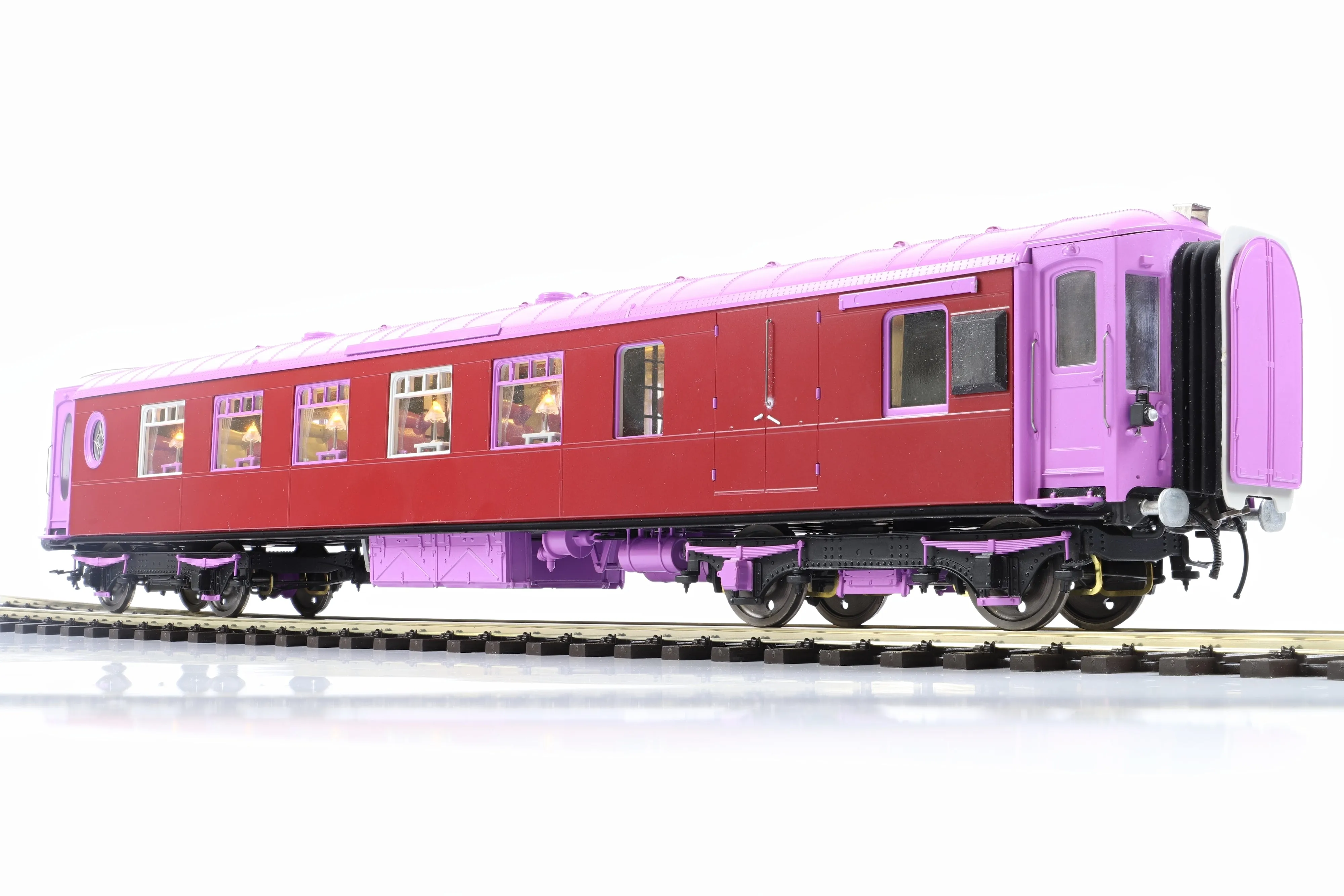 Darstaed D25-05A Finescale O Gauge All Steel Type K Pullman Brake 3rd Coach '77' (Pre-order)