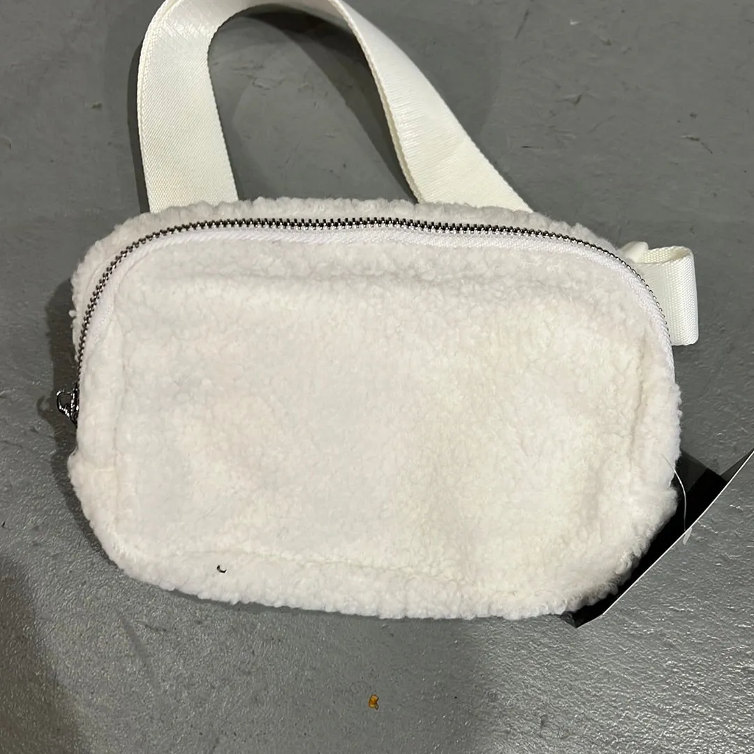 FUZZY BELT BAG