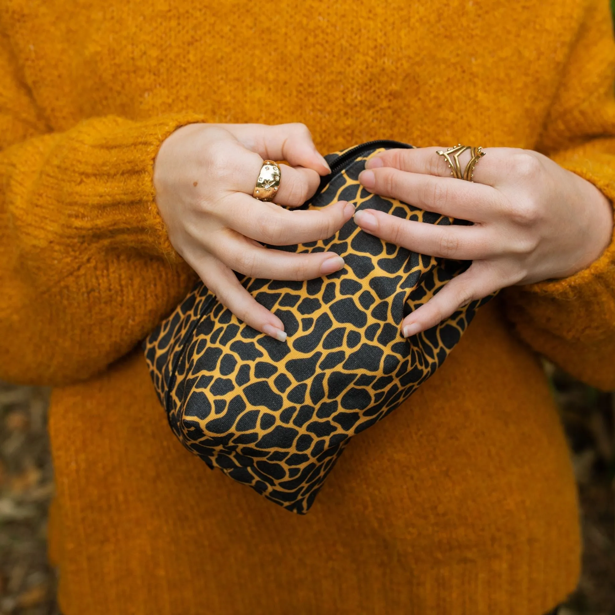 Mosaic Black & Gold Wash Bag