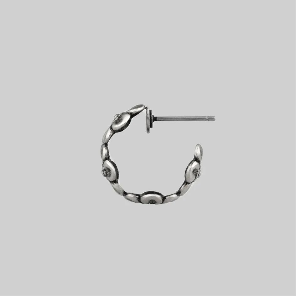 PURITY. Daisy Chain Hoop Earrings - Silver