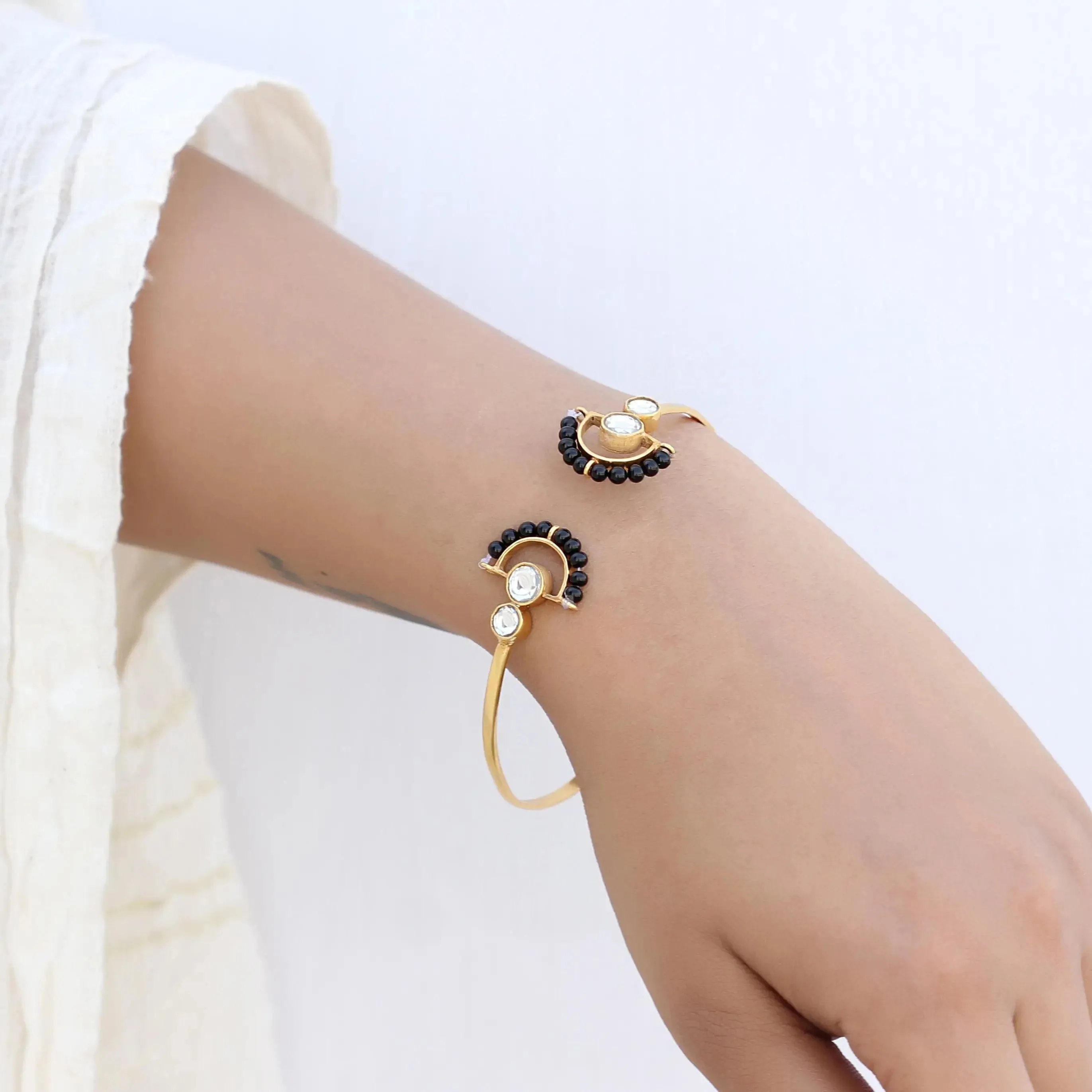 Rococo black bead mangalsutra cuff