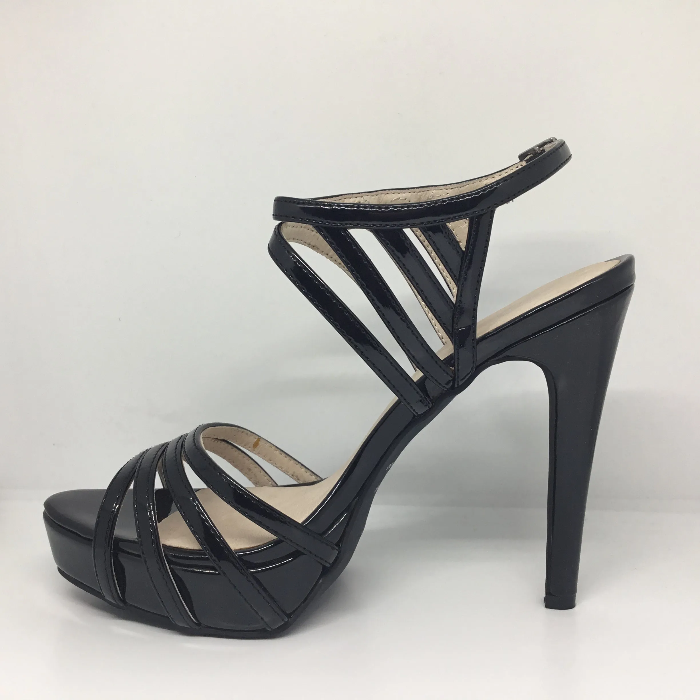 Wild Rose Summer Black Heel